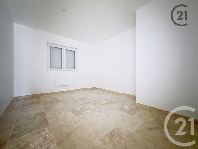 Appartement &agrave; louer - 4 pi&egrave;ces - 76,20 m2 - Paron - 89 - BOURGOGNE