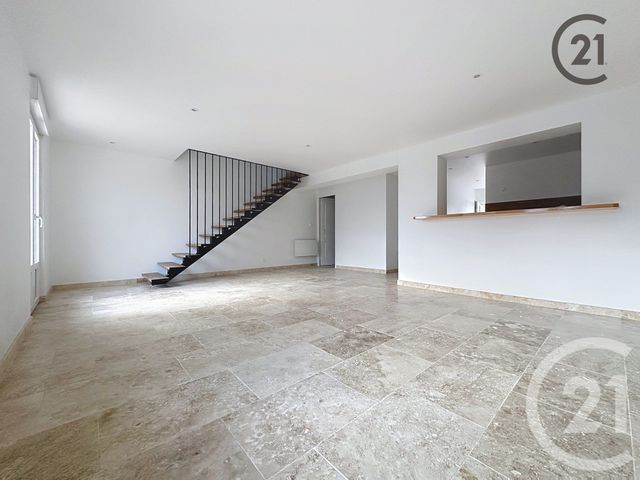 Appartement &agrave; louer - 4 pi&egrave;ces - 76,20 m2 - Paron - 89 - BOURGOGNE