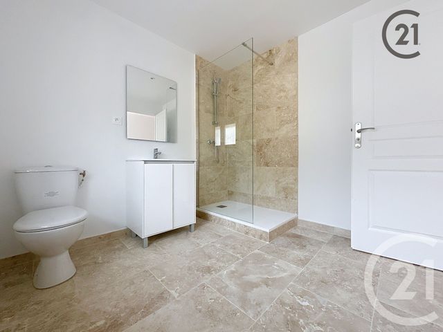 Appartement &agrave; louer - 4 pi&egrave;ces - 75,12 m2 - Paron - 89 - BOURGOGNE