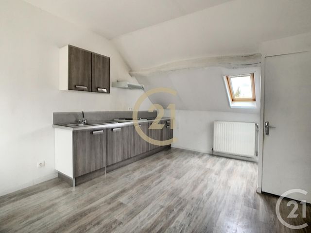 Appartement &agrave; louer - 2 pi&egrave;ces - 47 m2 - Sens - 89 - BOURGOGNE