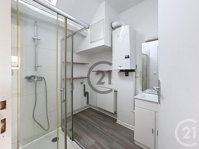 Appartement &agrave; louer - 2 pi&egrave;ces - 47 m2 - Sens - 89 - BOURGOGNE