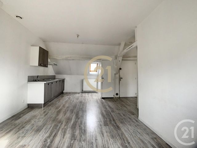 Appartement &agrave; louer - 2 pi&egrave;ces - 47 m2 - Sens - 89 - BOURGOGNE