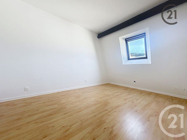 Appartement &agrave; louer - 2 pi&egrave;ces - 58,21 m2 - Sens - 89 - BOURGOGNE