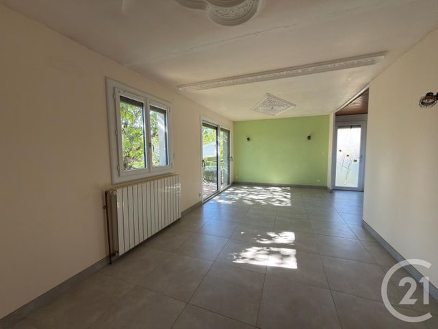 Maison &agrave; vendre - 5 pi&egrave;ces - 96,80 m2 - St Valerien - 89 - BOURGOGNE