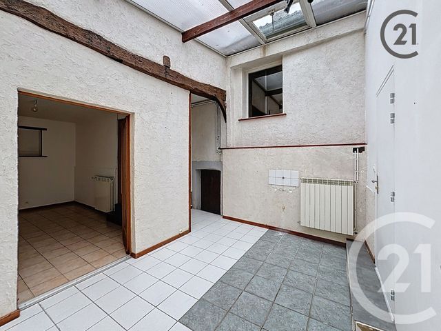 Appartement F2 à louer SENS