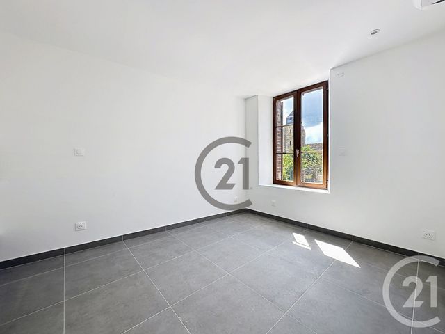 Appartement &agrave; louer - 3 pi&egrave;ces - 66,59 m2 - St Clement - 89 - BOURGOGNE