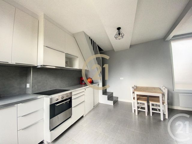 Appartement Duplex &agrave; louer - 2 pi&egrave;ces - 37,17 m2 - Paron - 89 - BOURGOGNE