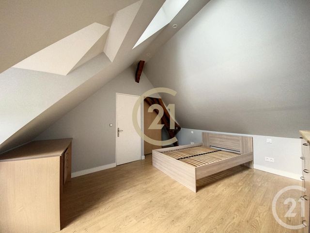 Appartement Duplex &agrave; louer - 2 pi&egrave;ces - 37,17 m2 - Paron - 89 - BOURGOGNE