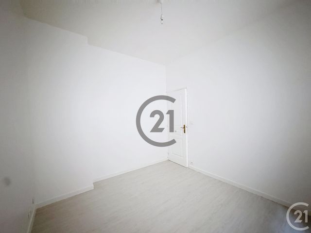 Appartement F2 &agrave; louer - 2 pi&egrave;ces - 38,50 m2 - Sens - 89 - BOURGOGNE