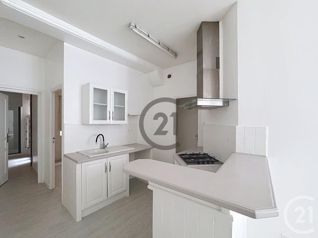 Appartement F2 &agrave; louer - 2 pi&egrave;ces - 38,50 m2 - Sens - 89 - BOURGOGNE