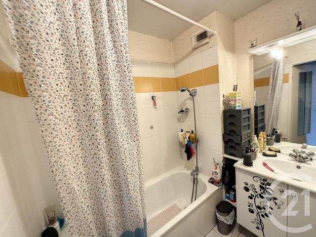 Appartement F2 &agrave; vendre - 2 pi&egrave;ces - 47,58 m2 - Villeneuve Sur Yonne - 89 - BOURGOGNE