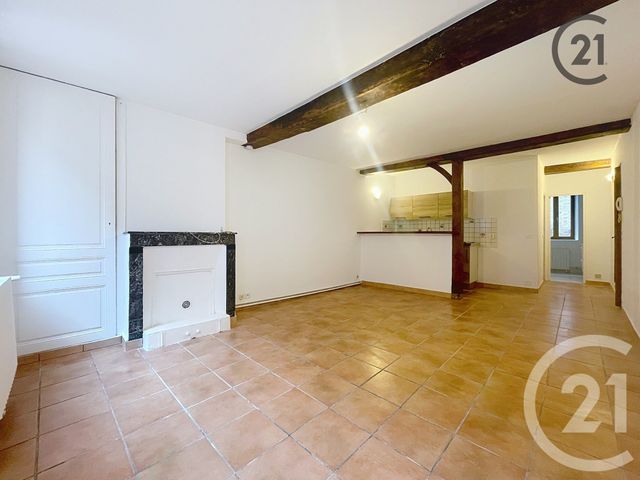 Appartement F2 &agrave; louer - 2 pi&egrave;ces - 42 m2 - Sens - 89 - BOURGOGNE