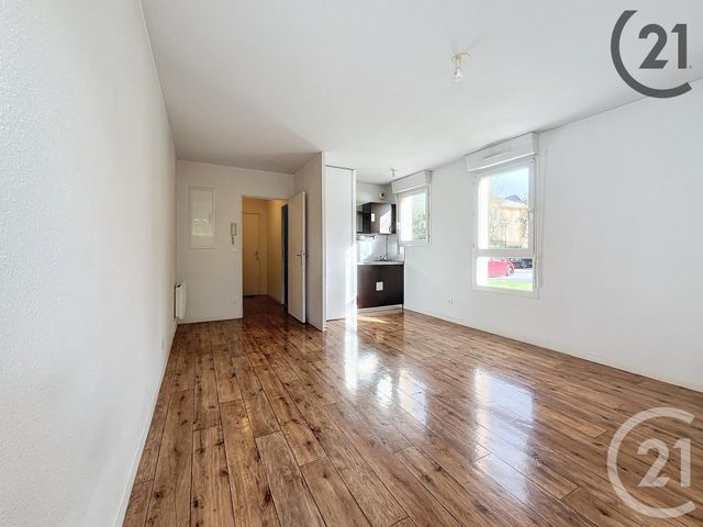 Appartement F1 &agrave; louer - 1 pi&egrave;ce - 30 m2 - Sens - 89 - BOURGOGNE