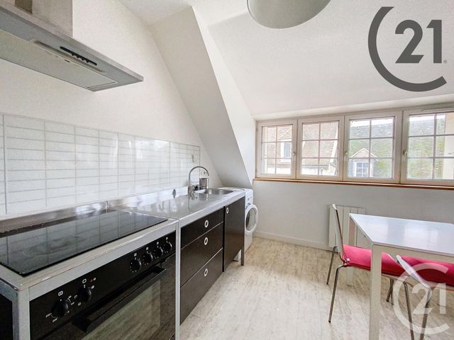 Appartement F1 &agrave; louer - 1 pi&egrave;ce - 28 m2 - Sens - 89 - BOURGOGNE
