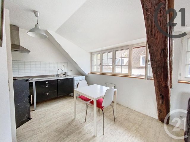 Appartement F1 &agrave; louer - 1 pi&egrave;ce - 28 m2 - Sens - 89 - BOURGOGNE