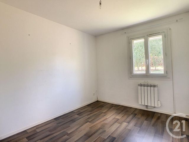 Maison &agrave; louer - 4 pi&egrave;ces - 70 m2 - Soucy - 89 - BOURGOGNE