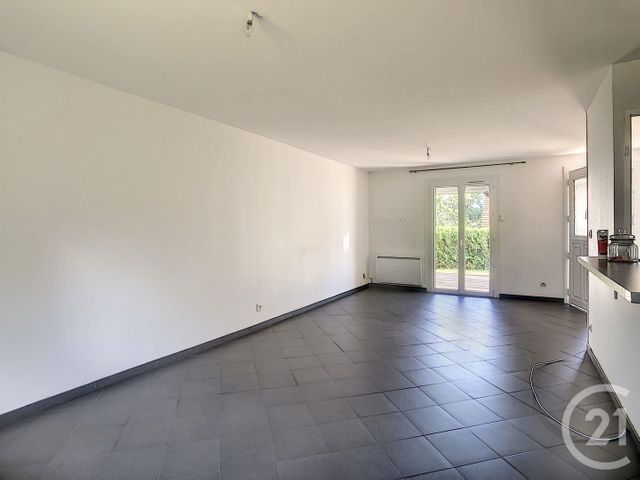 Maison &agrave; louer - 4 pi&egrave;ces - 70 m2 - Soucy - 89 - BOURGOGNE