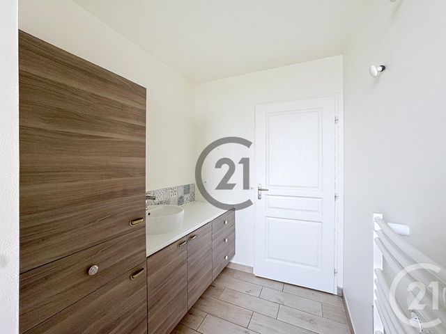 Maison &agrave; louer - 6 pi&egrave;ces - 130 m2 - Les Clerimois - 89 - BOURGOGNE