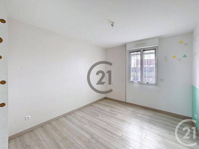 Maison &agrave; louer - 6 pi&egrave;ces - 130 m2 - Les Clerimois - 89 - BOURGOGNE