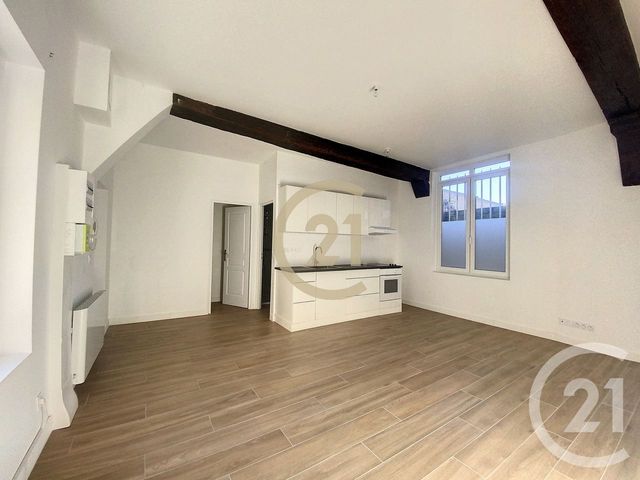 Appartement &agrave; louer - 2 pi&egrave;ces - 49 m2 - Sens - 89 - BOURGOGNE