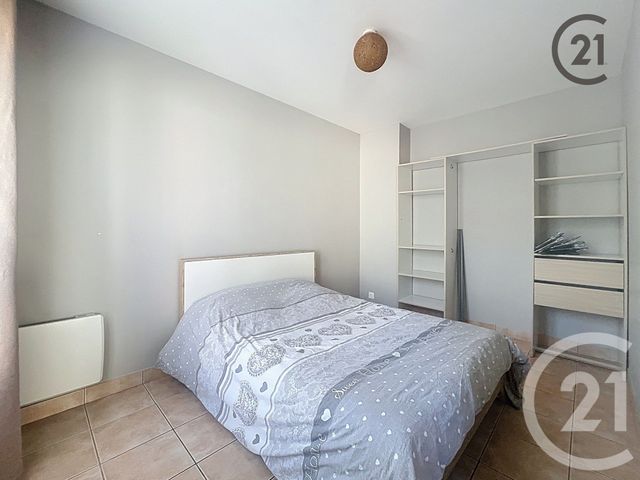 Appartement F2 &agrave; louer - 2 pi&egrave;ces - 45 m2 - Sens - 89 - BOURGOGNE