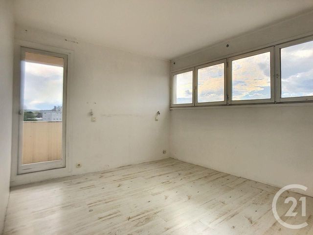 Appartement F3 &agrave; vendre - 3 pi&egrave;ces - 95,02 m2 - Sens - 89 - BOURGOGNE