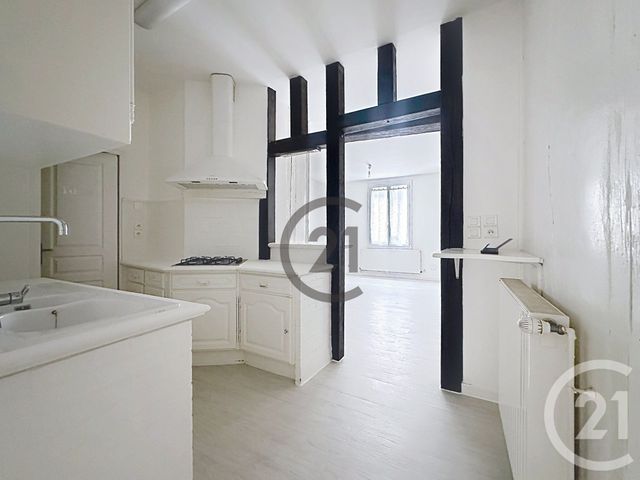 Appartement &agrave; louer - 2 pi&egrave;ces - 45,20 m2 - Sens - 89 - BOURGOGNE
