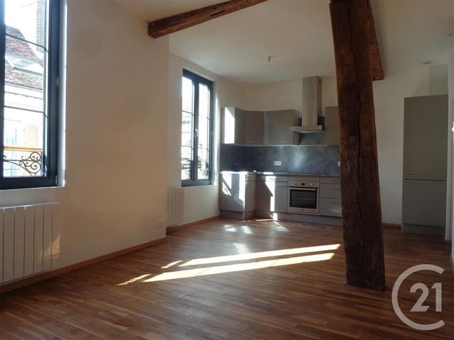 Appartement &agrave; louer - 2 pi&egrave;ces - 44 m2 - Sens - 89 - BOURGOGNE