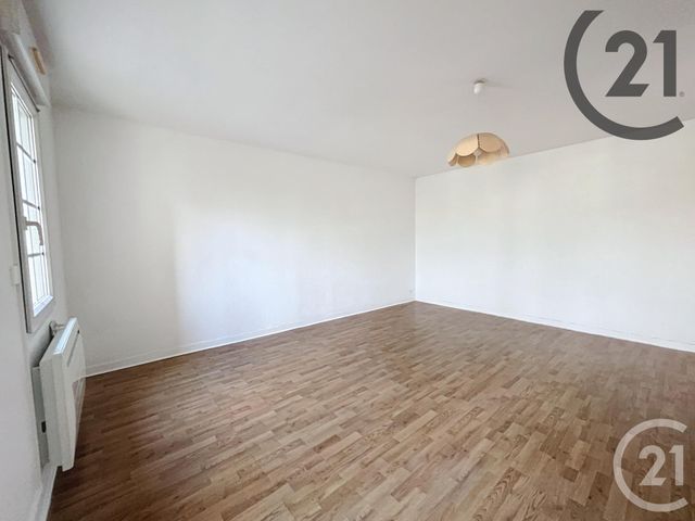 Appartement &agrave; louer - 2 pi&egrave;ces - 49,03 m2 - St Valerien - 89 - BOURGOGNE