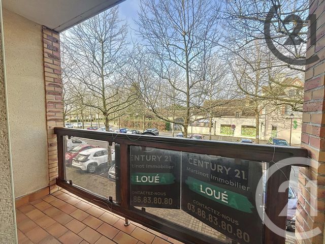 Appartement à louer ST VALERIEN