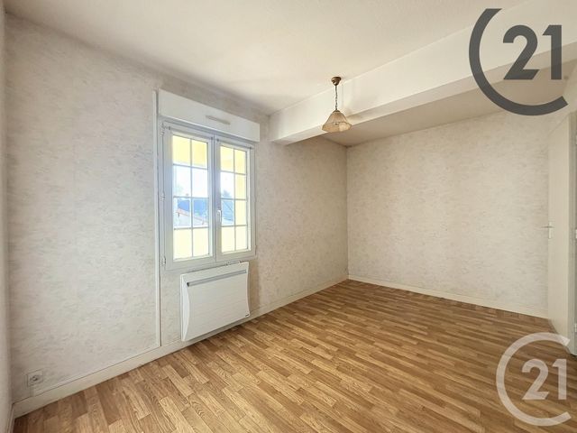 Appartement &agrave; louer - 2 pi&egrave;ces - 49,03 m2 - St Valerien - 89 - BOURGOGNE