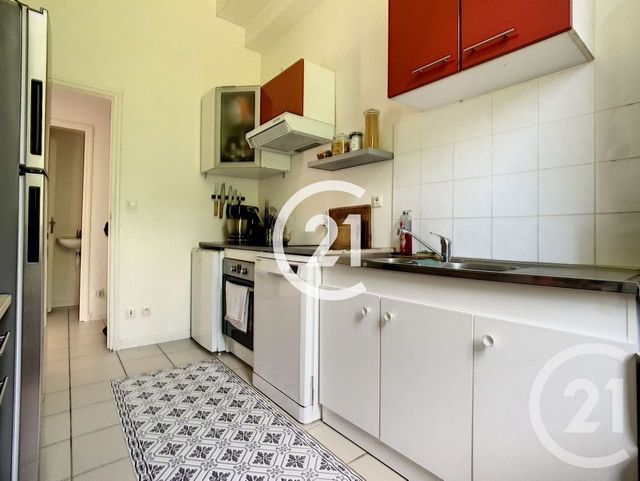 Appartement Duplex &agrave; louer - 2 pi&egrave;ces - 71 m2 - Passy - 89 - BOURGOGNE