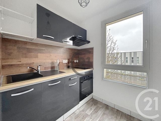 Appartement F2 bis &agrave; louer - 3 pi&egrave;ces - 53 m2 - Sens - 89 - BOURGOGNE