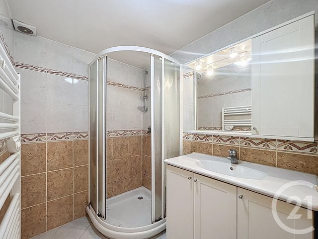 Appartement &agrave; vendre - 2 pi&egrave;ces - 44,09 m2 - Savigny Sur Clairis - 89 - BOURGOGNE