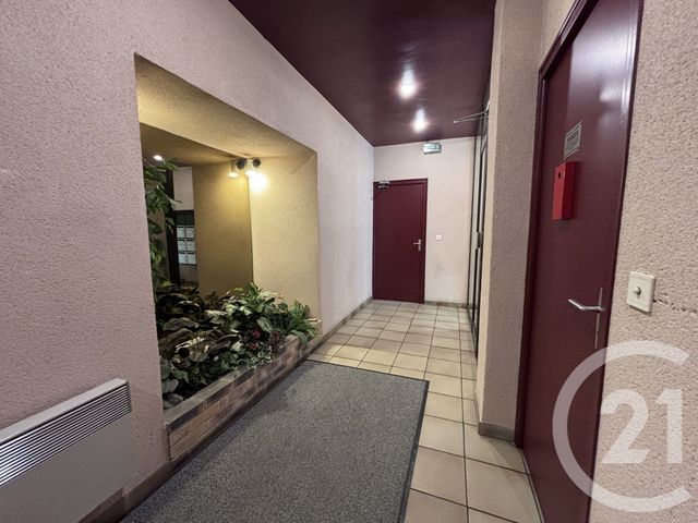 Appartement F2 &agrave; vendre - 2 pi&egrave;ces - 39,98 m2 - Sens - 89 - BOURGOGNE