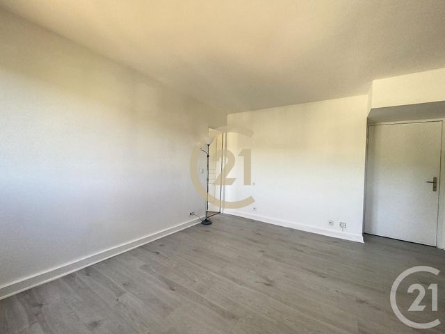 Appartement F2 &agrave; louer - 2 pi&egrave;ces - 35,87 m2 - Sens - 89 - BOURGOGNE