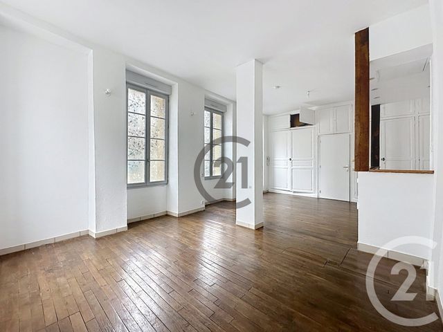 Appartement &agrave; louer - 2 pi&egrave;ces - 46,26 m2 - Villeneuve Sur Yonne - 89 - BOURGOGNE
