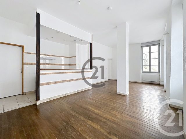 Appartement à louer VILLENEUVE SUR YONNE
