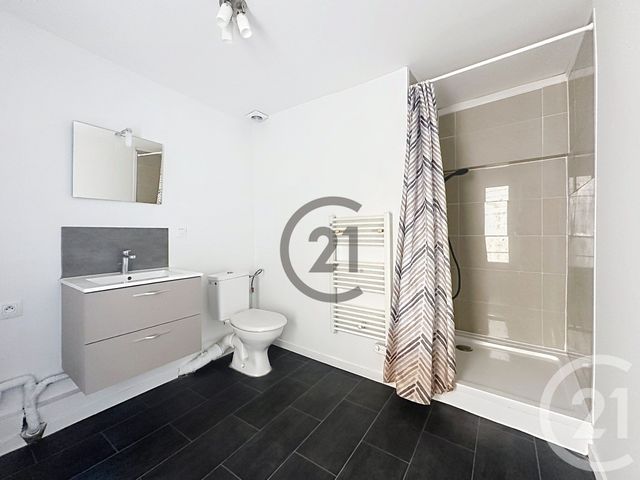 Appartement &agrave; louer - 2 pi&egrave;ces - 36,20 m2 - Sens - 89 - BOURGOGNE