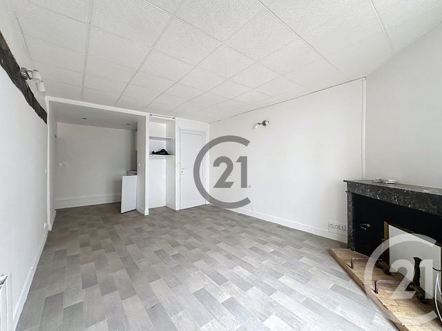 Appartement &agrave; louer - 2 pi&egrave;ces - 36,20 m2 - Sens - 89 - BOURGOGNE