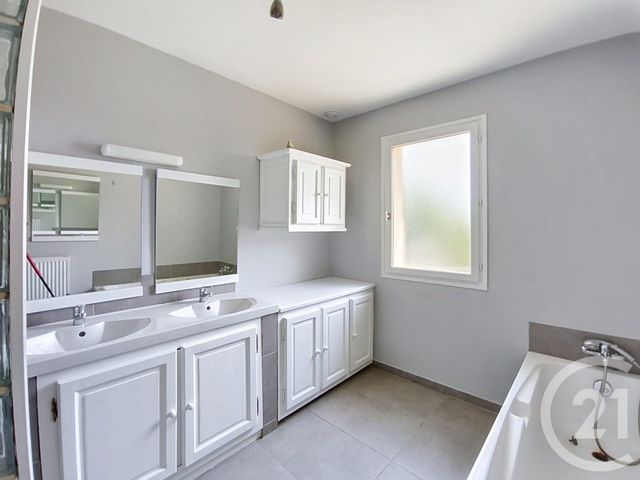 Maison &agrave; vendre - 6 pi&egrave;ces - 180 m2 - Arces Dilo - 89 - BOURGOGNE
