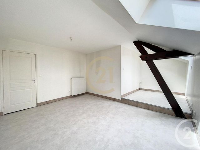 Appartement &agrave; louer - 3 pi&egrave;ces - 53 m2 - Fontaine La Gaillarde - 89 - BOURGOGNE