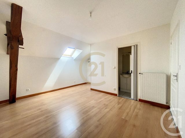 Appartement &agrave; louer - 3 pi&egrave;ces - 53 m2 - Fontaine La Gaillarde - 89 - BOURGOGNE