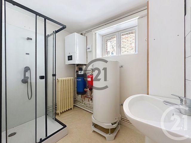 Appartement &agrave; louer - 2 pi&egrave;ces - 59 m2 - St Julien Du Sault - 89 - BOURGOGNE