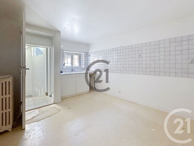 Appartement &agrave; louer - 2 pi&egrave;ces - 59 m2 - St Julien Du Sault - 89 - BOURGOGNE