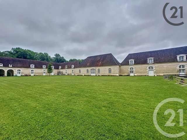 Appartement F4 &agrave; louer - 4 pi&egrave;ces - 108 m2 - Passy - 89 - BOURGOGNE