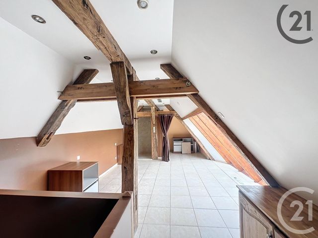 Appartement F4 &agrave; louer - 4 pi&egrave;ces - 108 m2 - Passy - 89 - BOURGOGNE