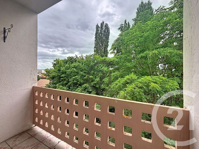 Appartement F3 &agrave; louer - 3 pi&egrave;ces - 59,44 m2 - Sens - 89 - BOURGOGNE
