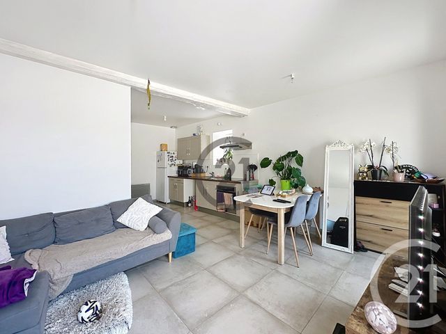 Maison &agrave; louer - 2 pi&egrave;ces - 39 m2 - Lixy - 89 - BOURGOGNE