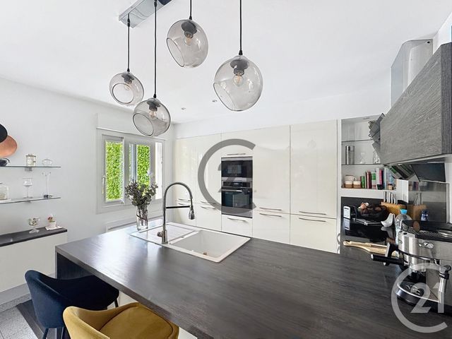 Maison &agrave; vendre - 7 pi&egrave;ces - 163 m2 - St Martin Du Tertre - 89 - BOURGOGNE